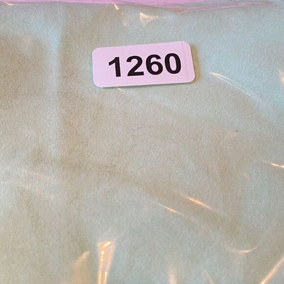 1260 LuLaRoe Leggings Size OS Pale Sage Green Solid New - Picture 4 of 4